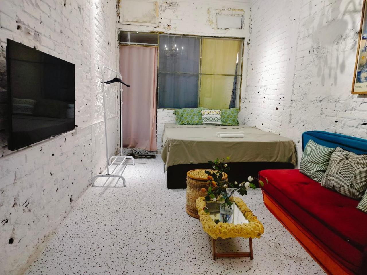 Cozy Fun Homestay 16 Ханой Екстер'єр фото